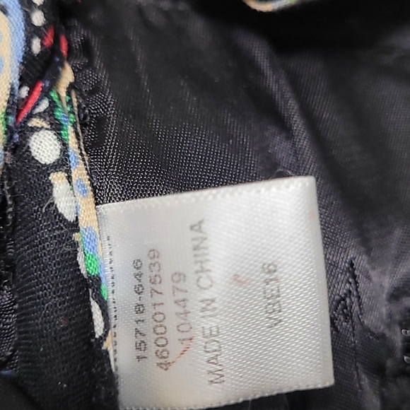 Vera Bradley Black Paisley Crossbody Bag - Picture 9 of 11